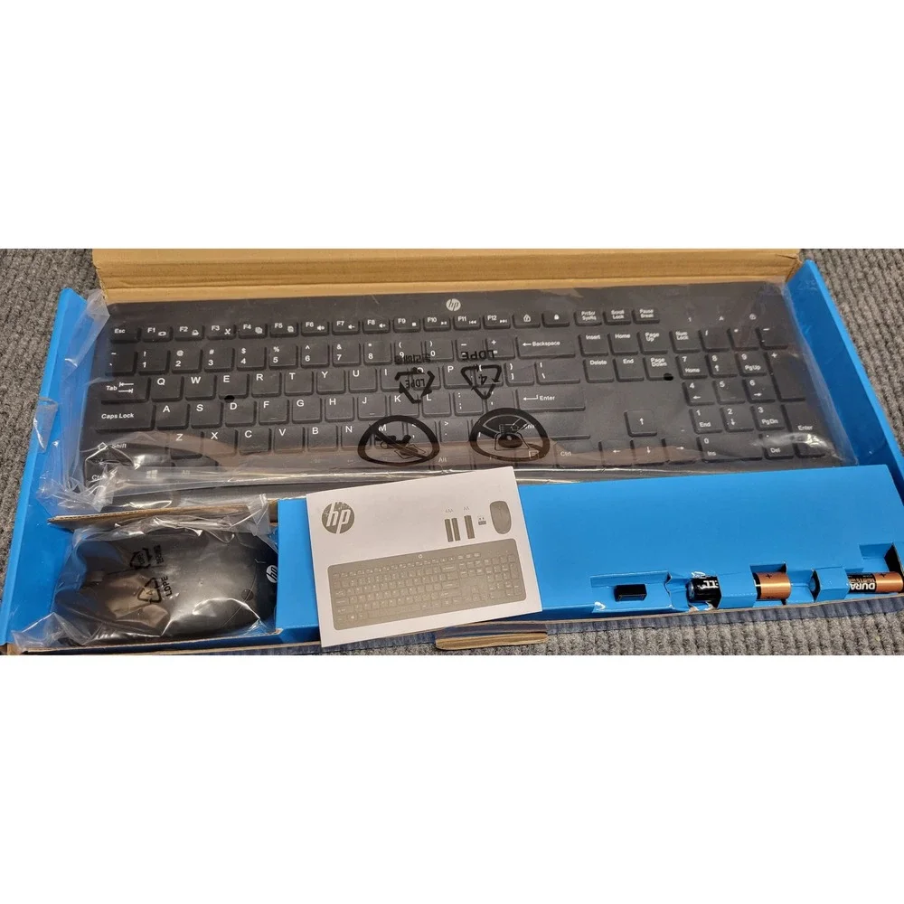 HP 230 Wireless Mouse and Keyboard Combo Black 3L1E7AA#ABL 2.4GHz USB Receiver‎